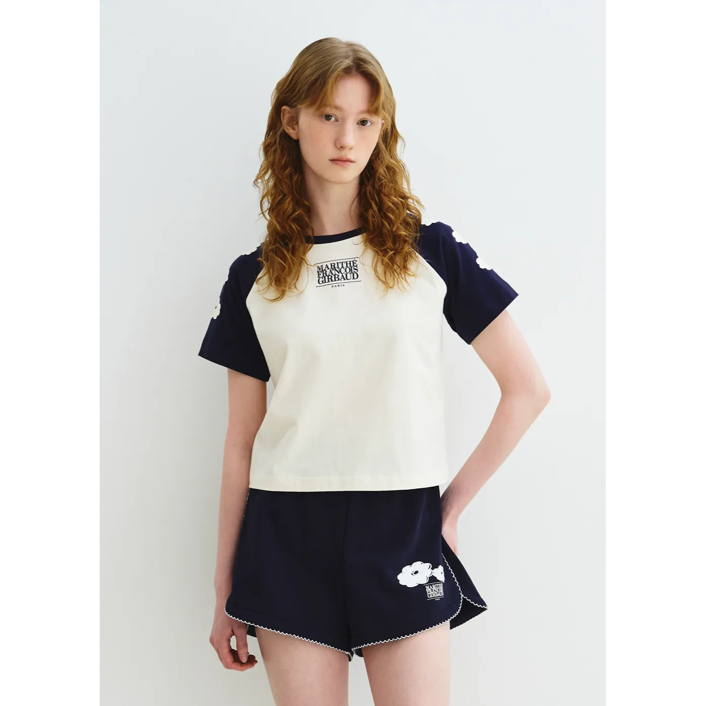 DAISY X MARITHE W FLOWER CROP TEE