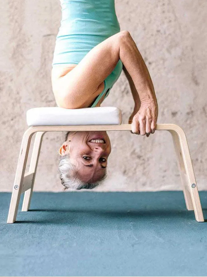 FeetUp Classic Trainer Stool - White (Pre Assembled Ex Demo Model)