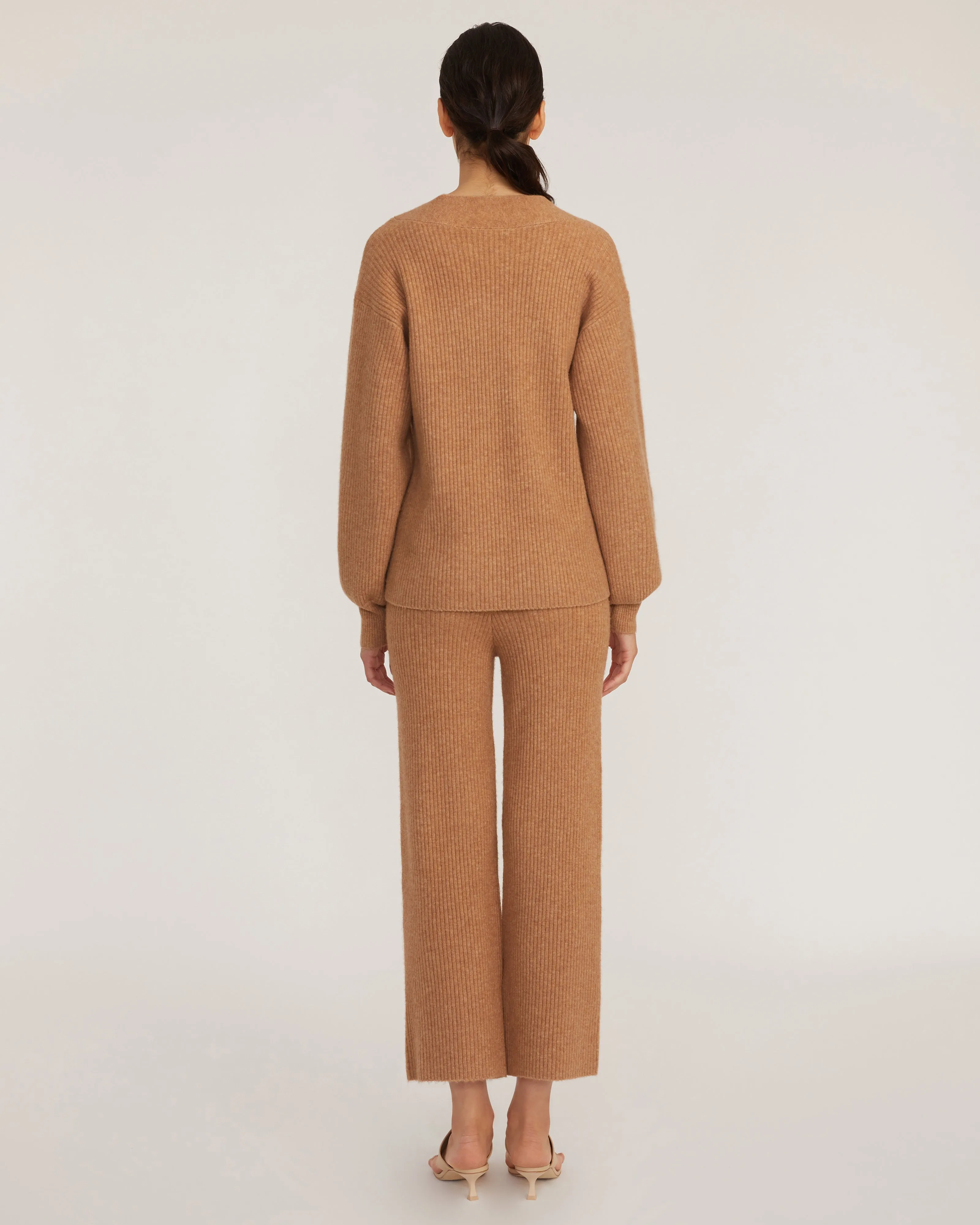 Fritz Ribbed Cashmere Blend V Neck Sweater in Camel