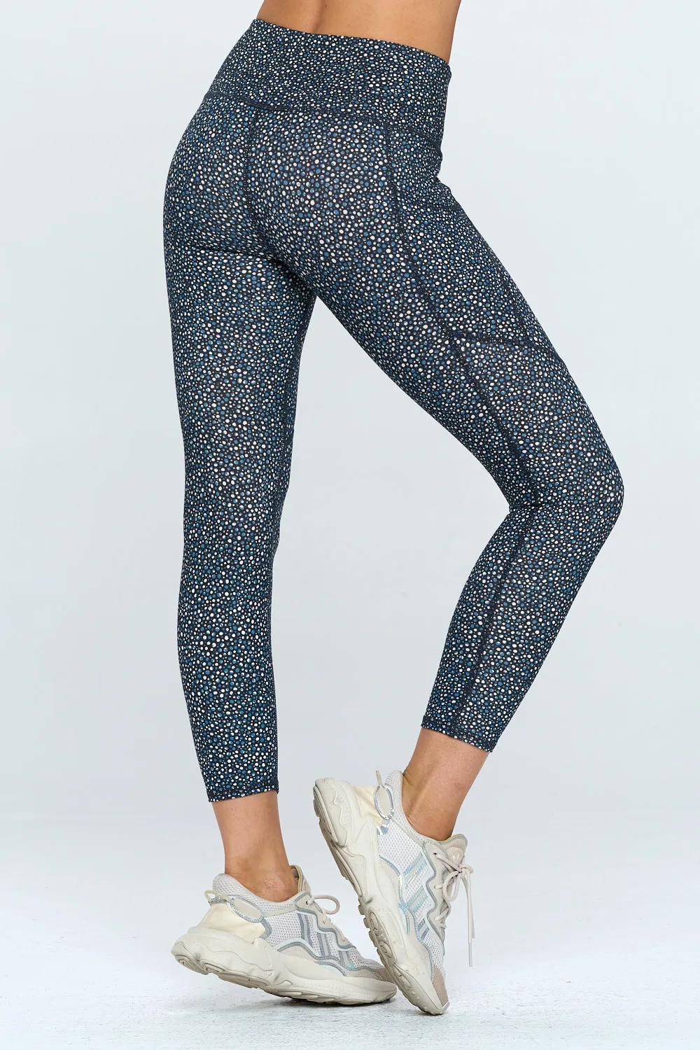 Liz - Navy Cream Secuence Pockets 7/8 Legging