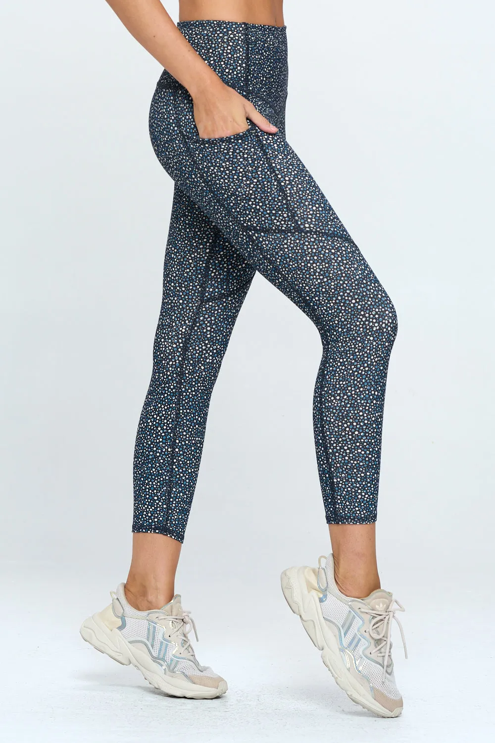Liz - Navy Cream Secuence Pockets 7/8 Legging