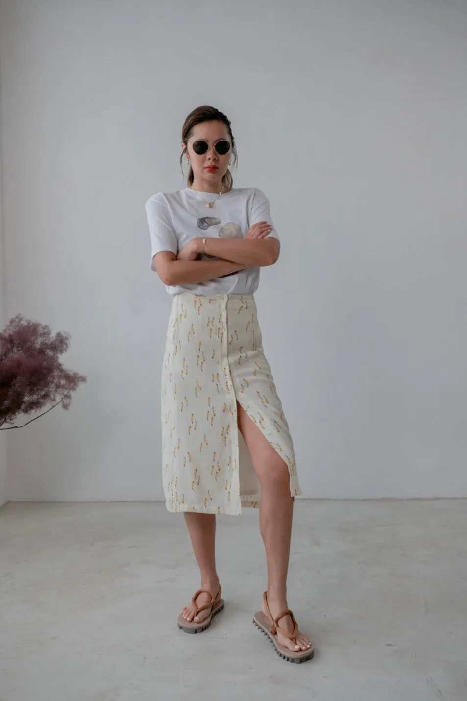 PREMIUM OAT BUTTON PENCIL SKIRT *LAST ONE*