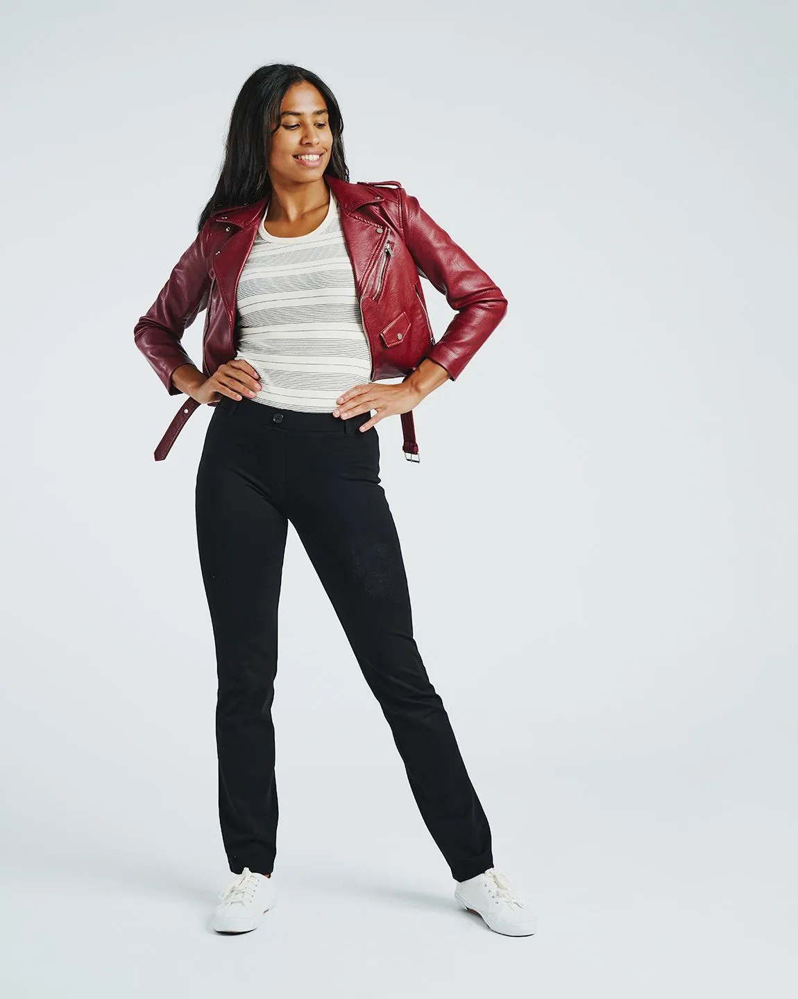 Straight-Leg | Two-Pocket Dress Pant Yoga Pants (Black)