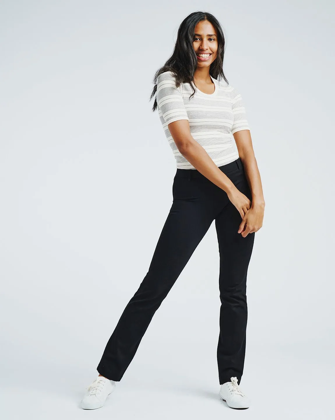 Straight-Leg | Two-Pocket Dress Pant Yoga Pants (Black)