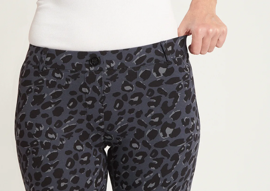 Straight-Leg | Two-Pocket Dress Pant Yoga Pants (Jaguar)
