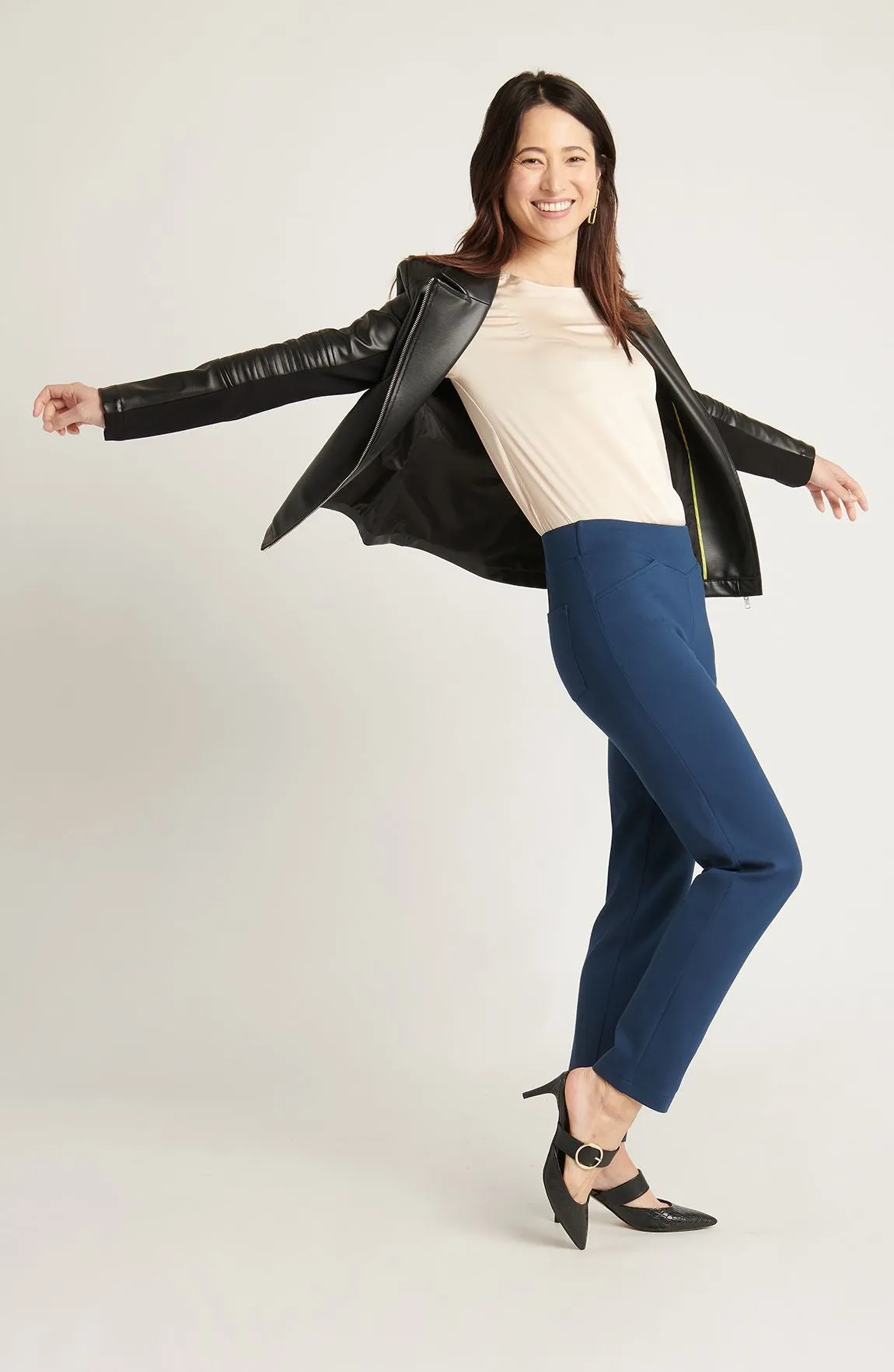 Yorke Chino Dress Pant Yoga Pants (Tidal)